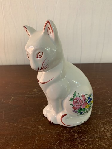 Katze mit blumenmotiv aus - mit,